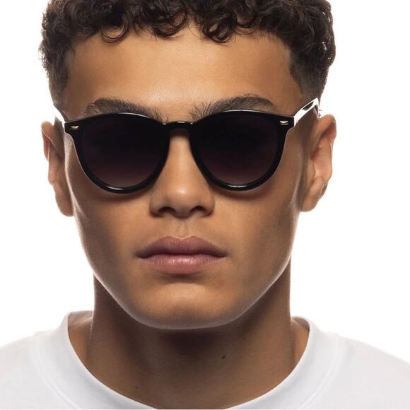 NWT Le Specs FIRE STARTER | BLACK Sunglasses - Picture 2 of 9